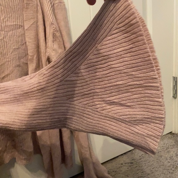 Guilty shall/sweater - Picture 2 of 3